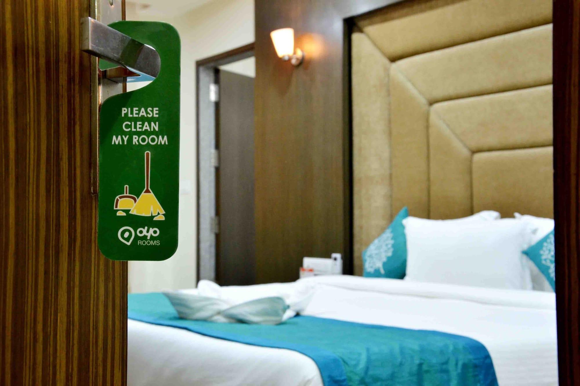 Capital O 1546 The Sensation Hotel Indore Luaran gambar