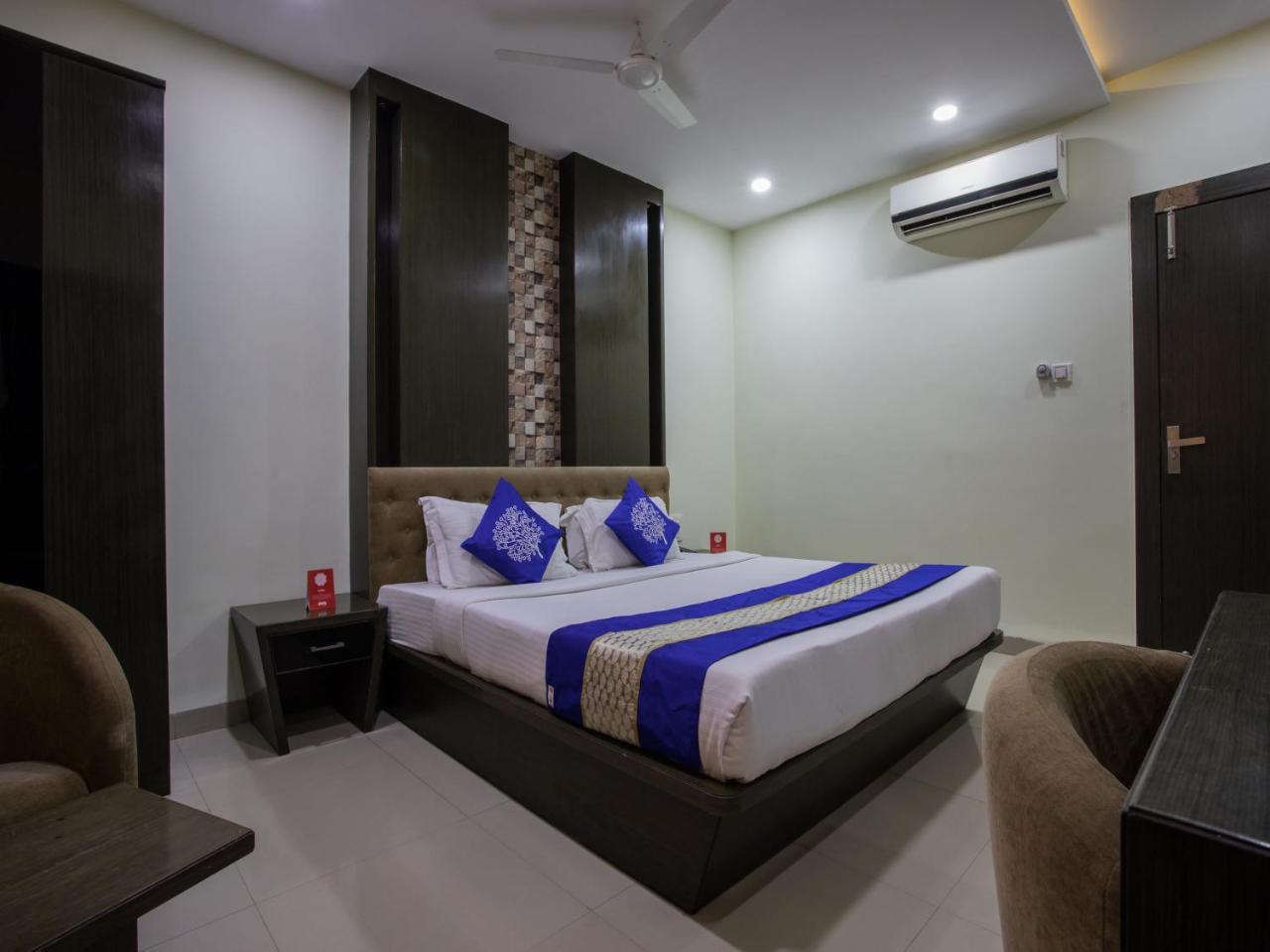 Capital O 1546 The Sensation Hotel Indore Luaran gambar